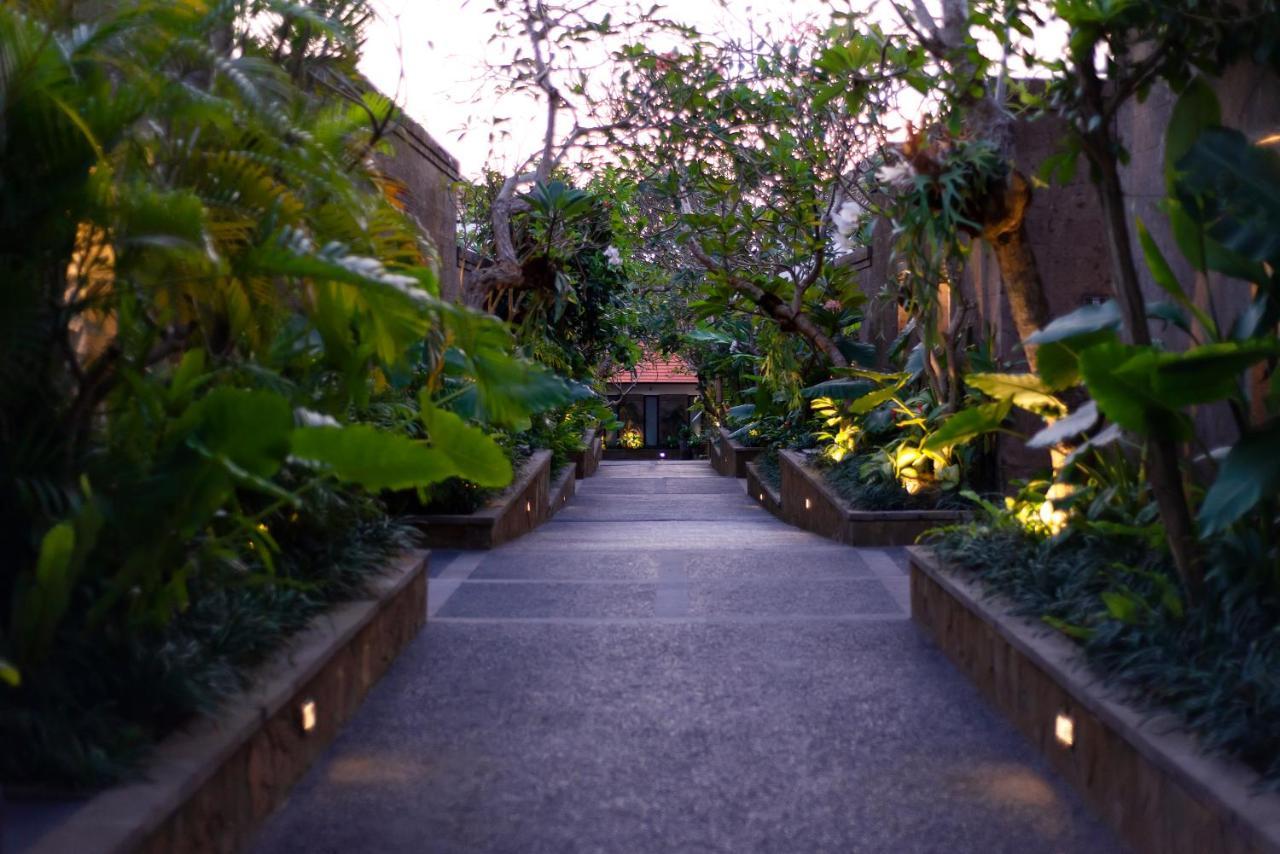 Adepa Resort Kerobokan  Exterior photo