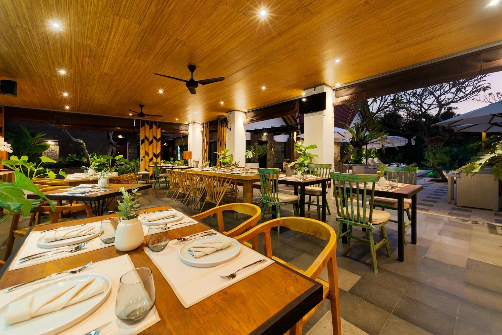 Adepa Resort Kerobokan  Exterior photo